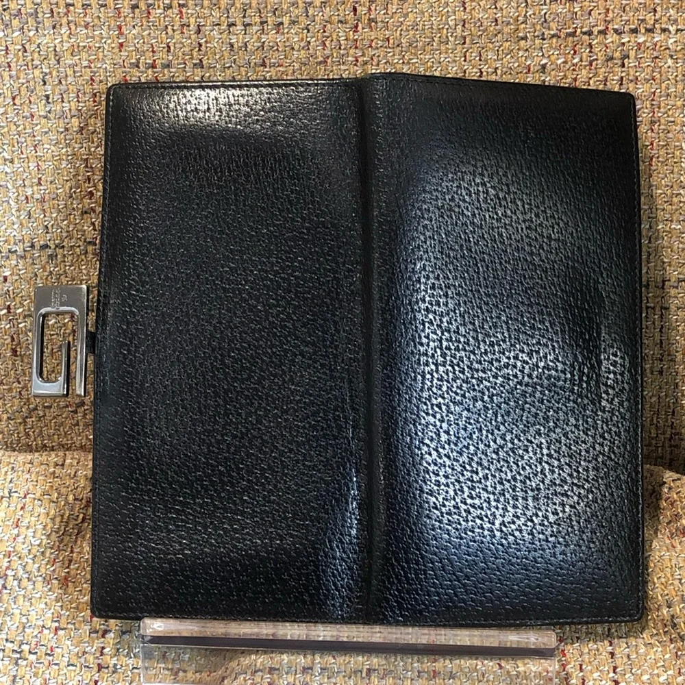 GUCCI Black Lambskin Trifold Long Wallet with Silver G Money Clasp Vintage